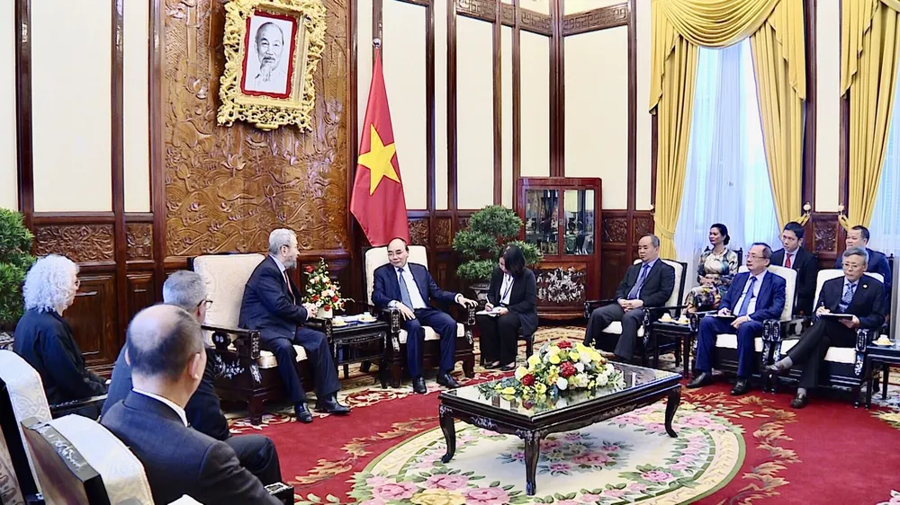 Chủ tịch nước Nguyễn Xuân Phúc tiếp cựu Thủ tướng Israel Ehud Barak  ảnh 1