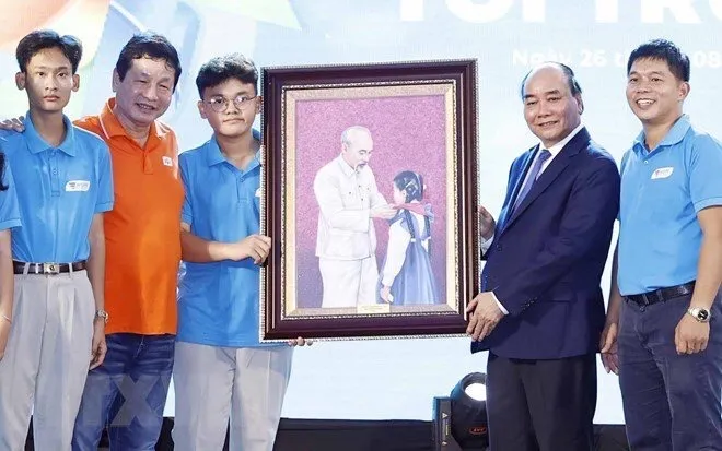 Chủ tịch nước dự ngày hội tựu trường của trẻ mồ côi do Covid-19 ảnh 3