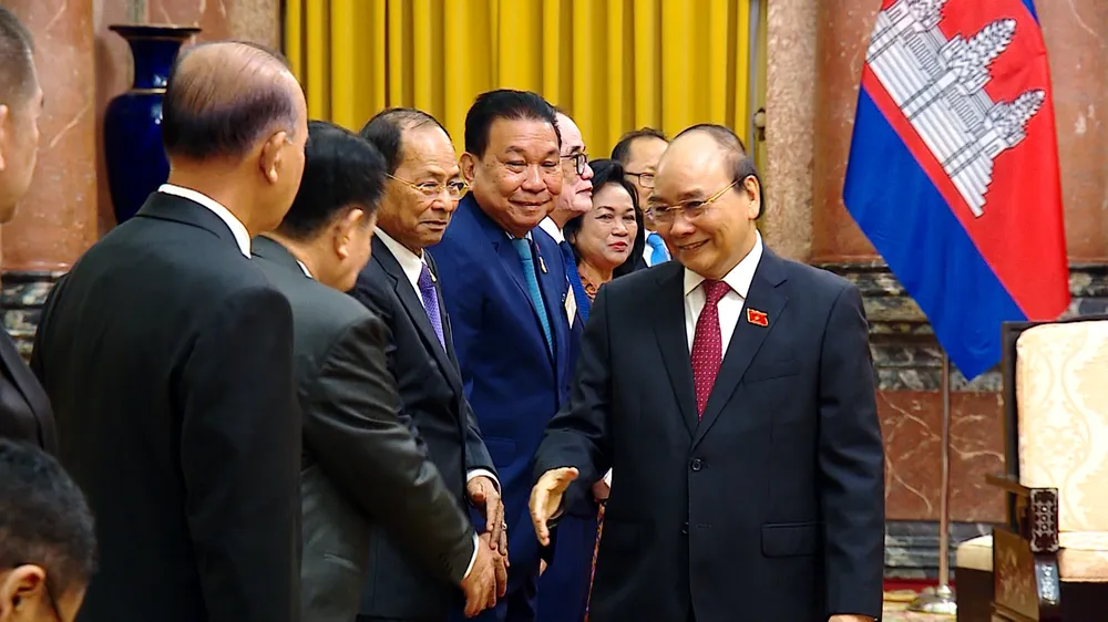 Chủ tịch nước Nguyễn Xuân Phúc tiếp Chủ tịch Thượng viện Vương quốc Campuchia ảnh 1