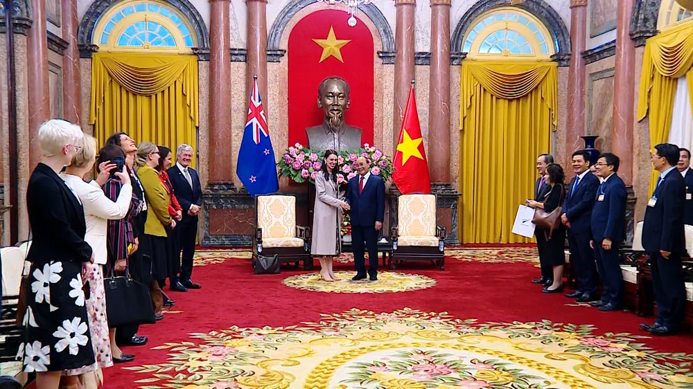 Chủ tịch nước Nguyễn Xuân Phúc tiếp Thủ tướng New Zealand ảnh 3
