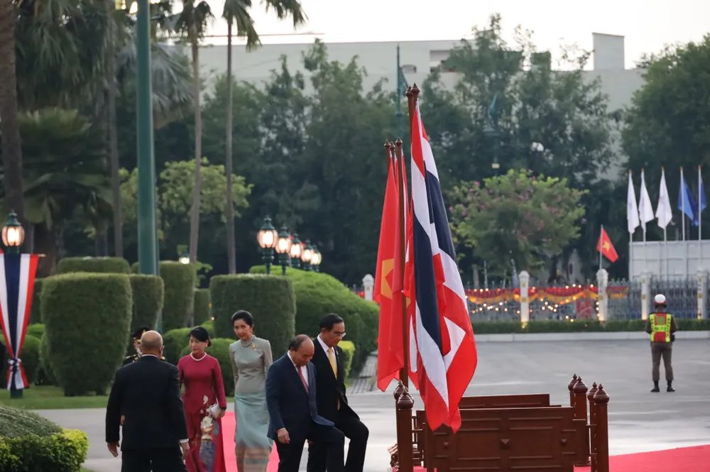 Lễ đón Chủ tịch nước Nguyễn Xuân Phúc thăm chính thức Vương quốc Thái Lan ảnh 2