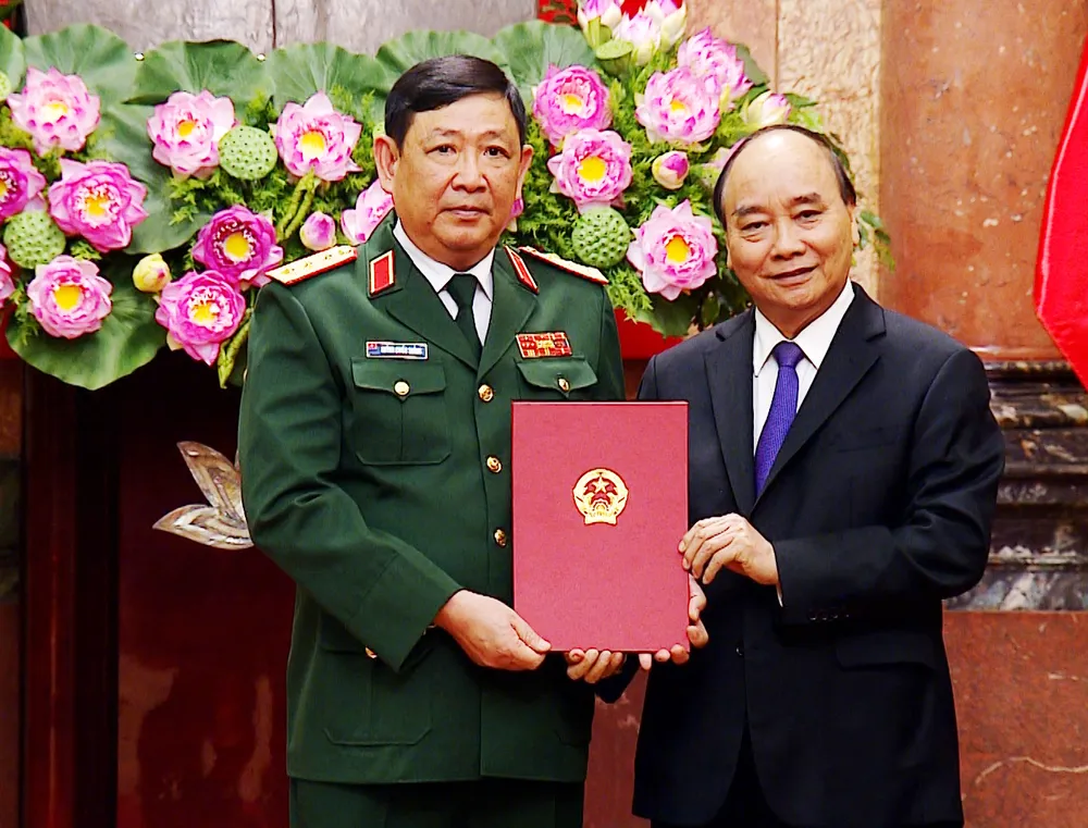 Thăng quân hàm Thượng tướng cho Phó Tổng Tham mưu trưởng Quân đội nhân dân Việt Nam ảnh 1