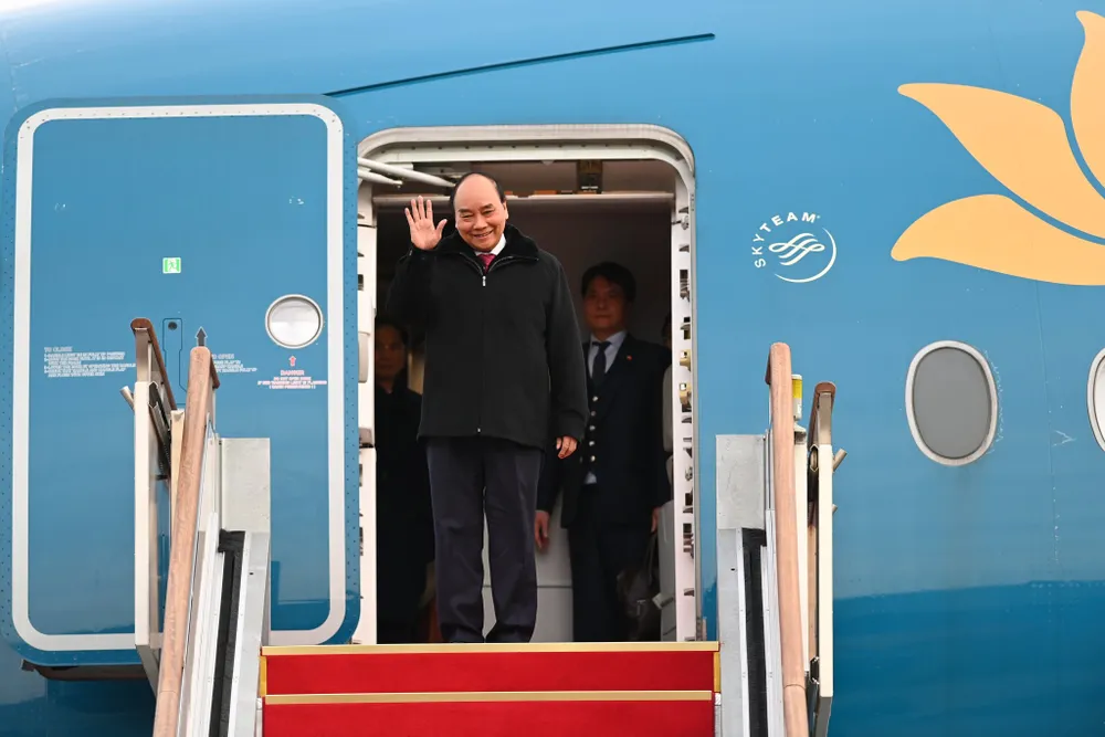 Chủ tịch nước Nguyễn Xuân Phúc đến Seoul, bắt đầu chuyến thăm Hàn Quốc ảnh 1