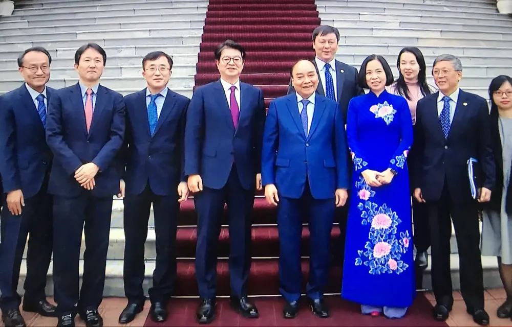 Chủ tịch nước Nguyễn Xuân Phúc tiếp Chủ tịch, Giám đốc Điều hành Hãng thông tấn Yonhap ảnh 4