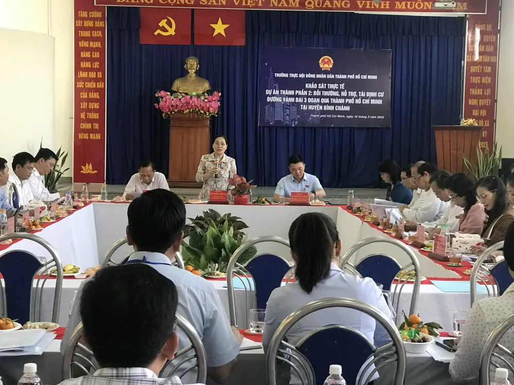 Quang cảnh buổi làm việc. Ảnh: QUỐC HÙNG