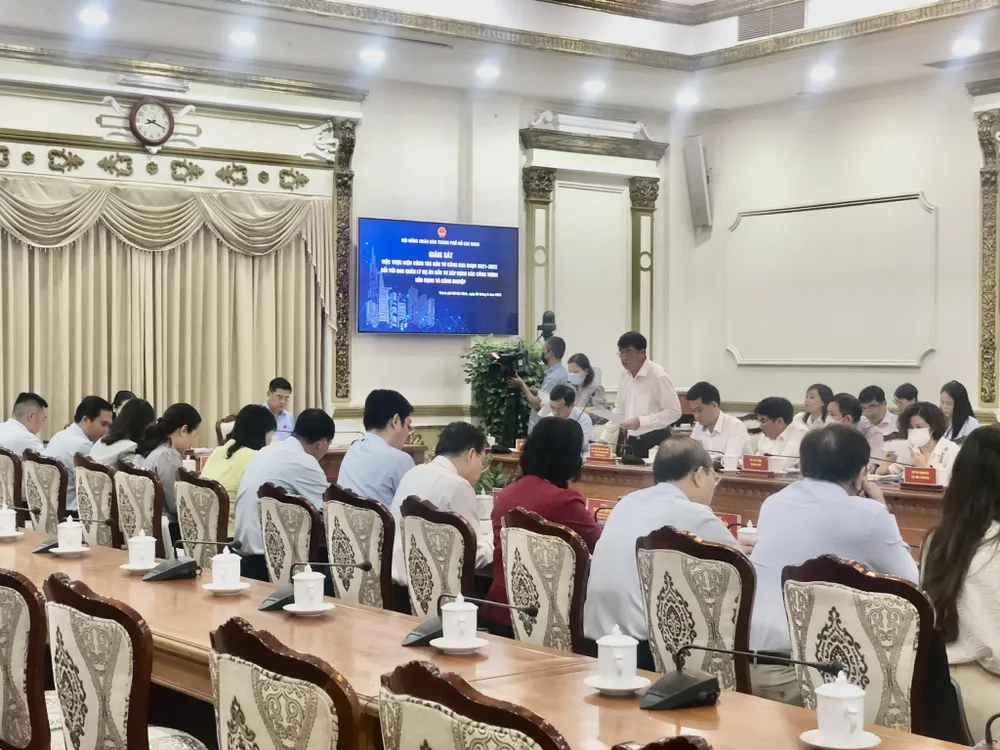 Quang cảnh tại buổi giám sát. Ảnh: QUỐC HÙNG