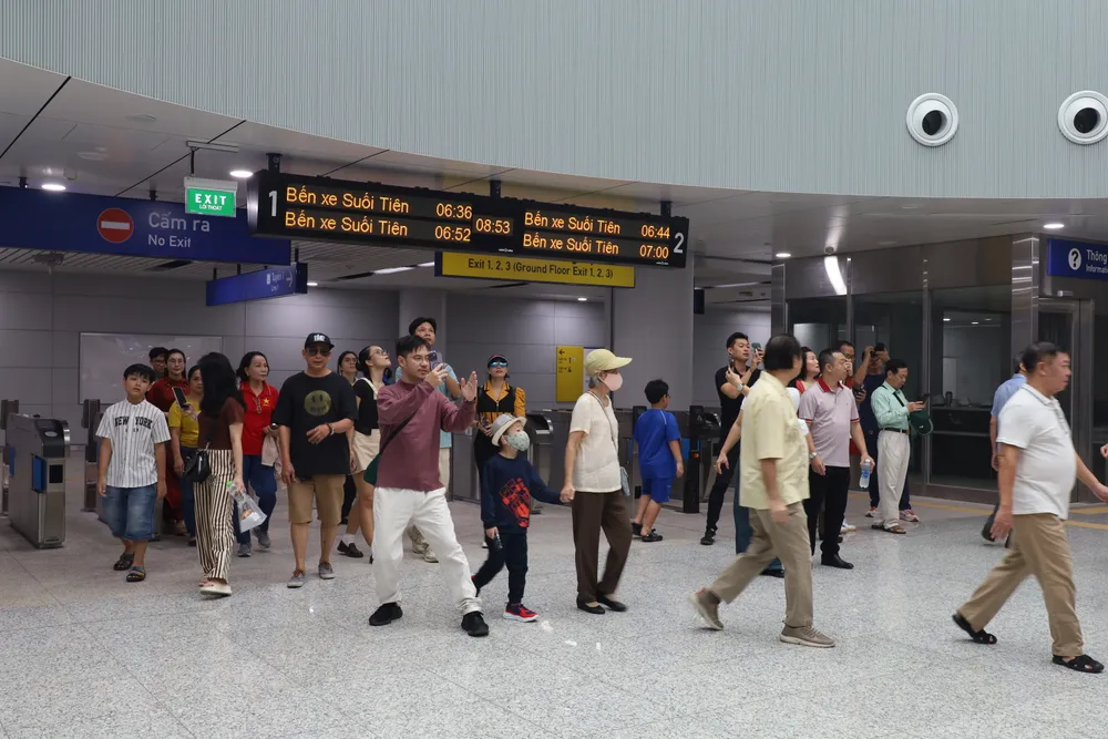 HK di metro 1.JPG