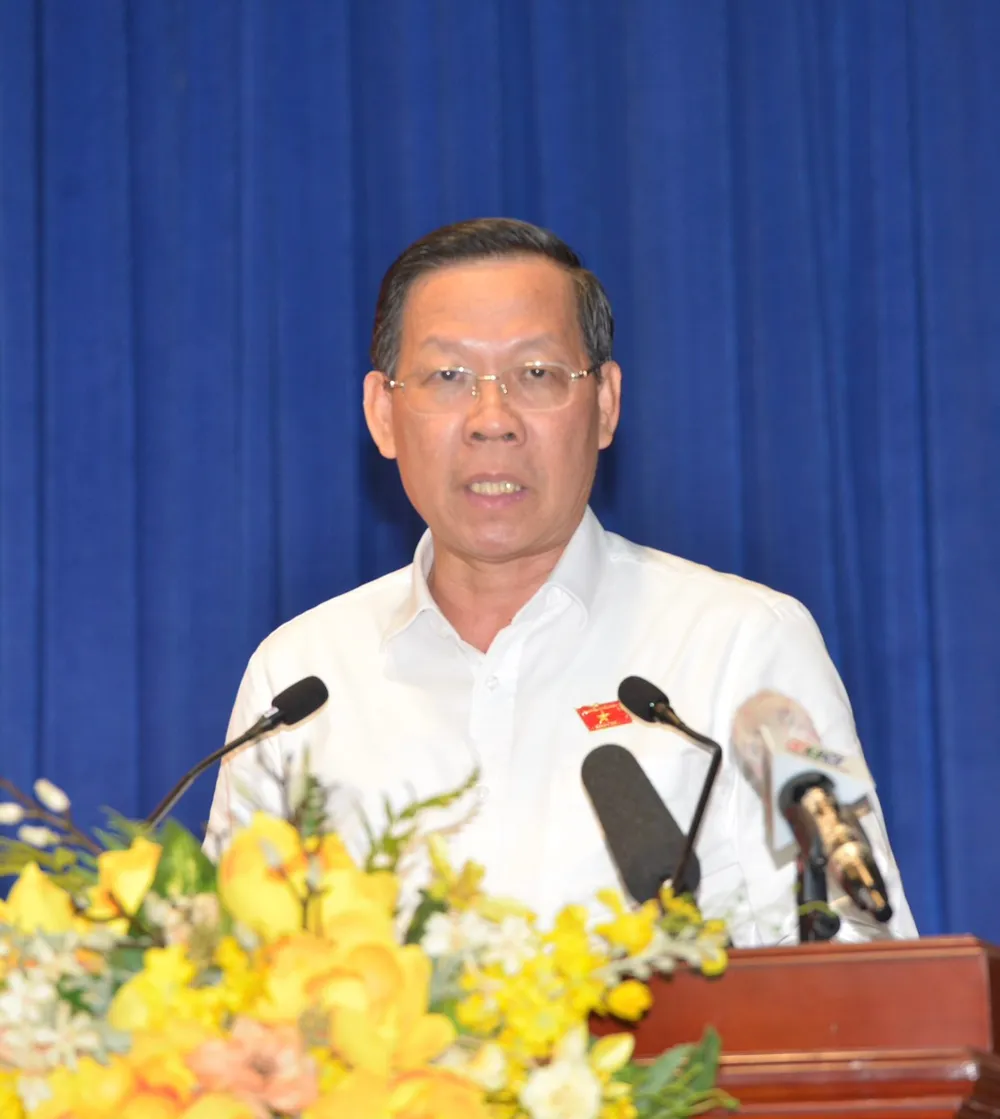 Chủ tịch UBND TPHCM Phan Văn Mãi: Xử lý nghiêm tổ chức cho vay nặng lãi  ảnh 2