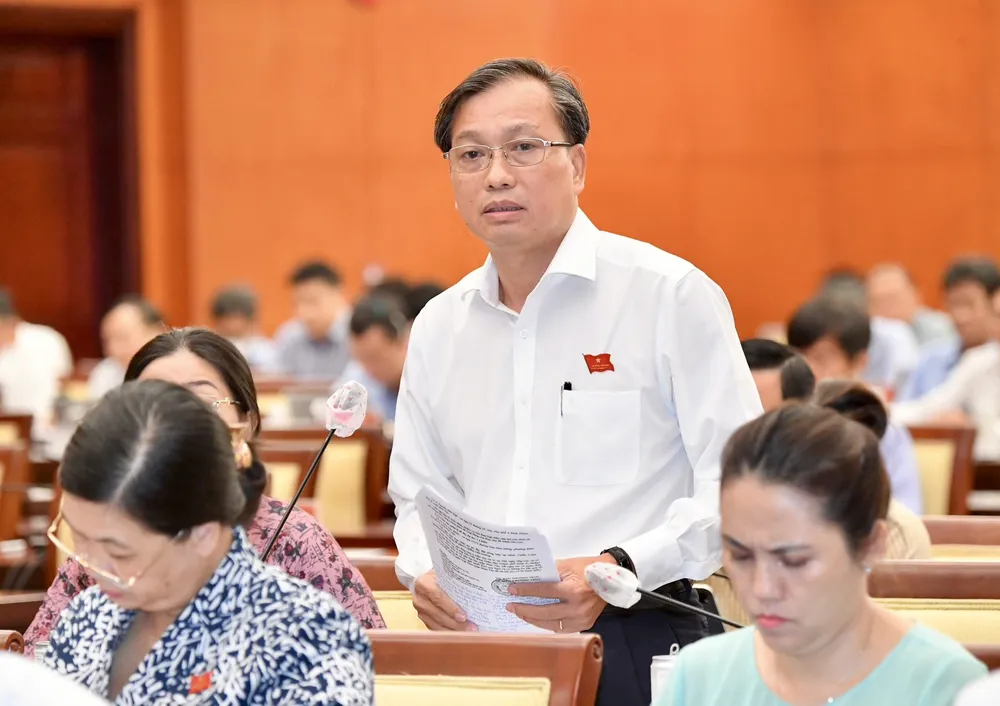 Đại biểu HĐND TPHCM: Người dân trong các dự án treo rất khổ sở! ảnh 4