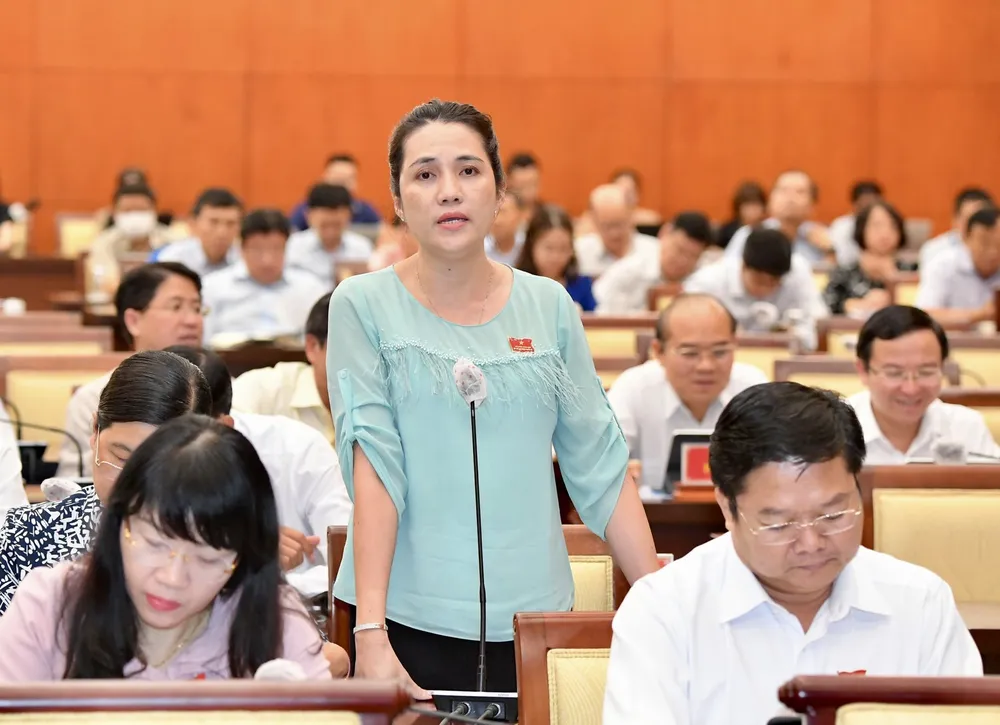 Người dân mong chờ từng ngày, nhưng tiến độ giải ngân đầu tư công rất chậm ảnh 1