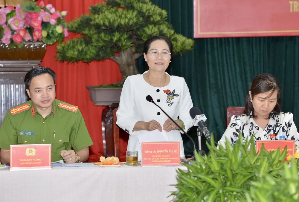 Chủ tịch HĐND TPHCM Nguyễn Thị Lệ kết luận buổi giám sát. Ảnh: CAO THĂNG