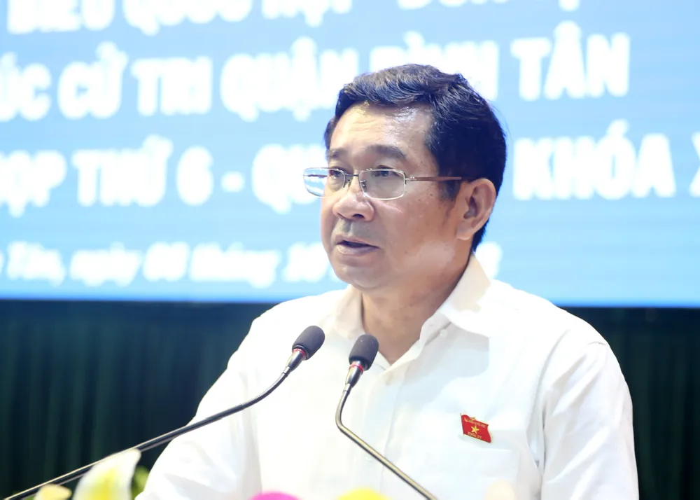 ĐBQH Dương Ngọc Hải trao đổi với cử tri quận Bình Tân