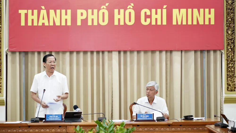 Đồng chí Phan Văn Mãi phát biểu tại cuộc họp. Ảnh: HOÀNG HÙNG Đồng chí Phan Văn Mãi phát biểu tại cuộc họp. Ảnh: HOÀNG HÙNG