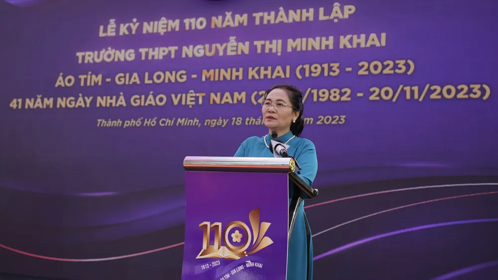 Đồng chí Nguyễn Thị Lệ phát biểu tại buổi lễ. Ảnh: HOÀNG HÙNG