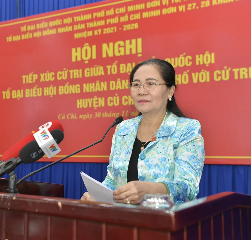 Chủ tịch HĐND TPHCM Nguyễn Thị Lệ phát biểu tại buổi tiếp xúc. Ảnh: CAO THĂNG Chủ tịch HĐND TPHCM Nguyễn Thị Lệ phát biểu tại buổi tiếp xúc. Ảnh: CAO THĂNG