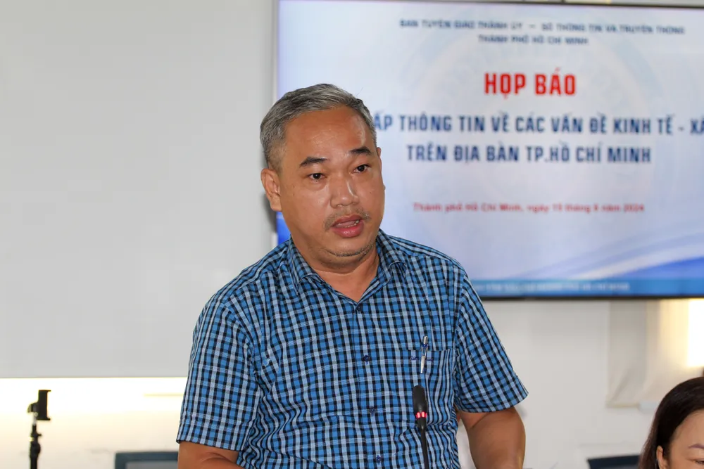 7. Ông Nguyễn Công Sơn, Trưởng Phòng Kỹ thuật, Công ty TNHH MTV Công viên cây xanh TP (4).JPG