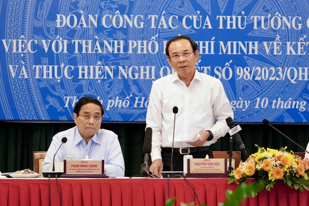 Bí thư Thành ủy TPHCM Nguyễn Văn Nên phát biểu tại buổi làm việc của Thủ tướng với TPHCM ngày 10-8. Ảnh- HOÀNG HÙNG.jpg