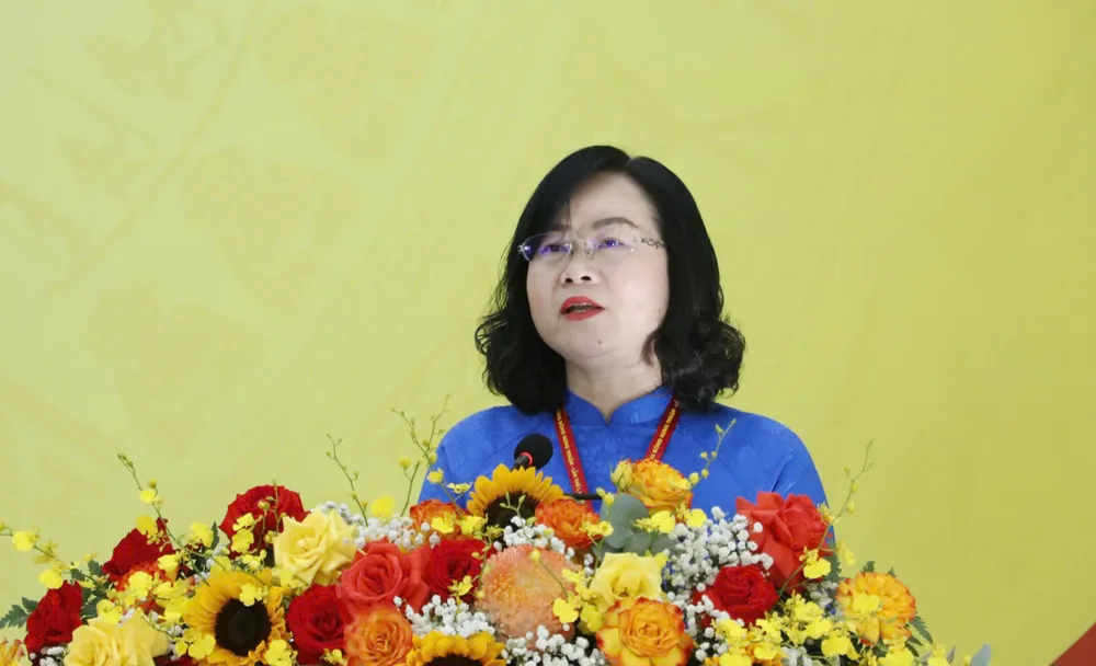 Chủ tịch UBND phường Đông Hưng Thuận Võ Thị Chính phát biểu