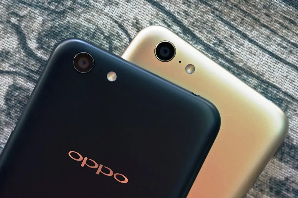 “Đập hộp” OPPO A71  ảnh 3