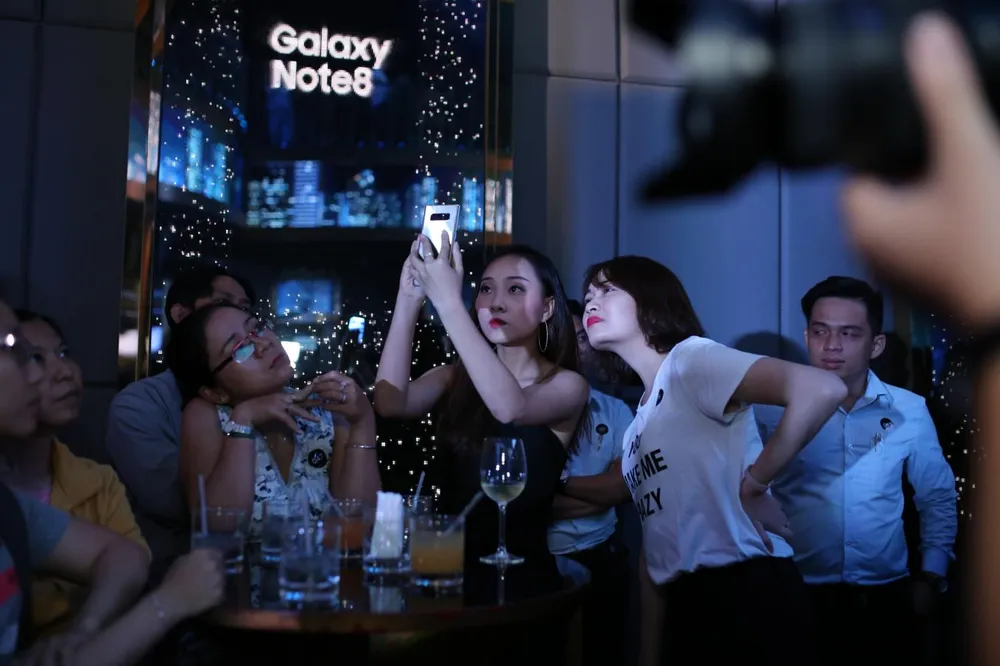 “Cặp đôi hoàn hảo – Làm điều kì ảo”  với Samsung Note8 ảnh 2