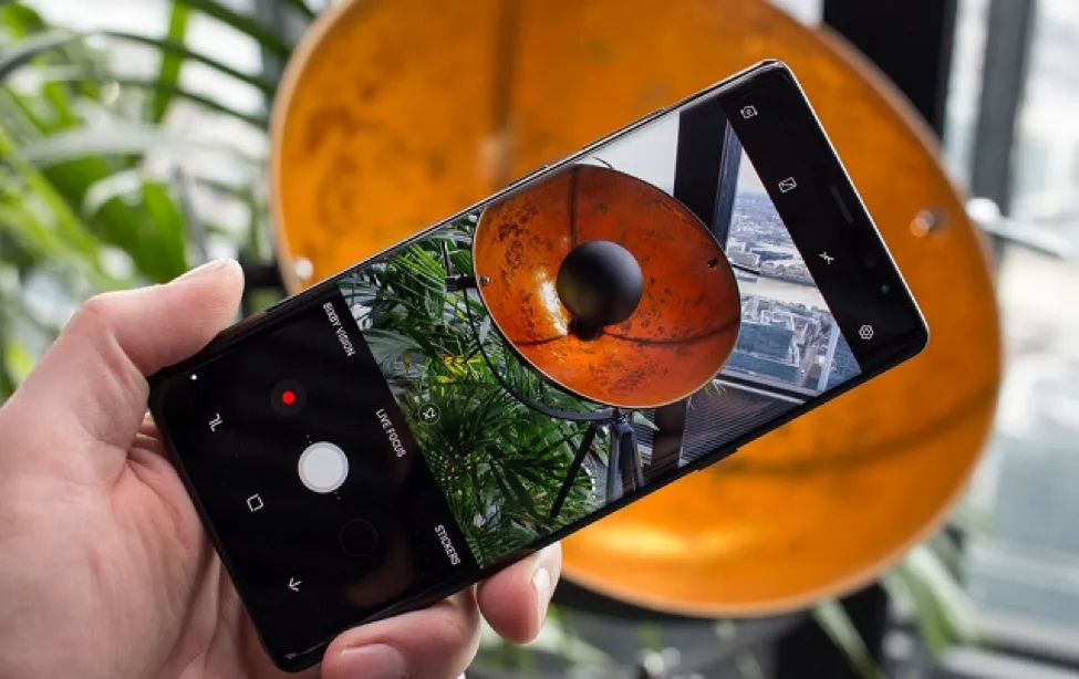 Samsung Galaxy Note8 còn dưới 16 triệu ​đồng ảnh 1