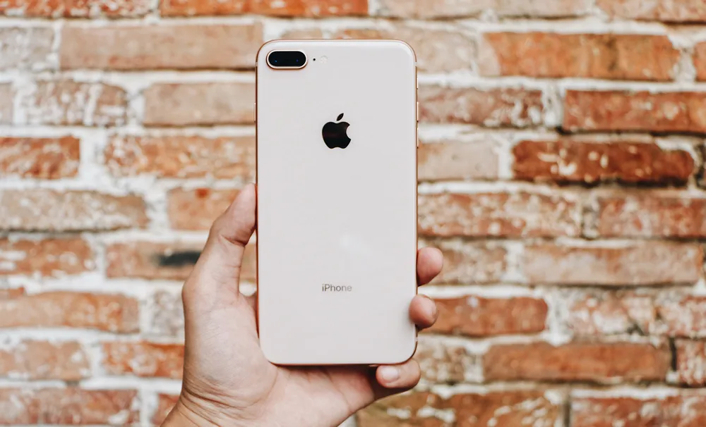 FPT Shop giao iPhone 8 đến tận nhà, trong đêm ảnh 2