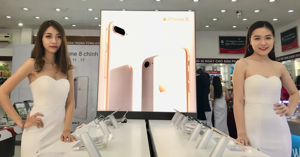FPT Shop giao iPhone 8 đến tận nhà, trong đêm ảnh 1