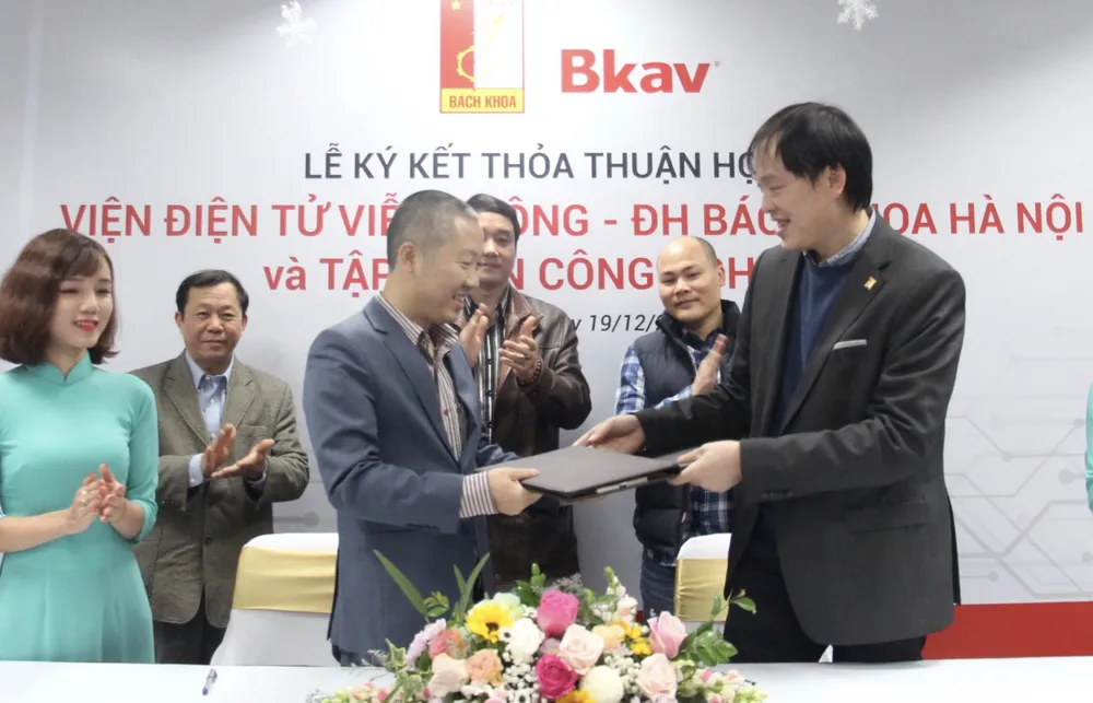 Bkav và Đại học Bách Khoa Hà Nội ký thỏa thuận phát triển KHCN 