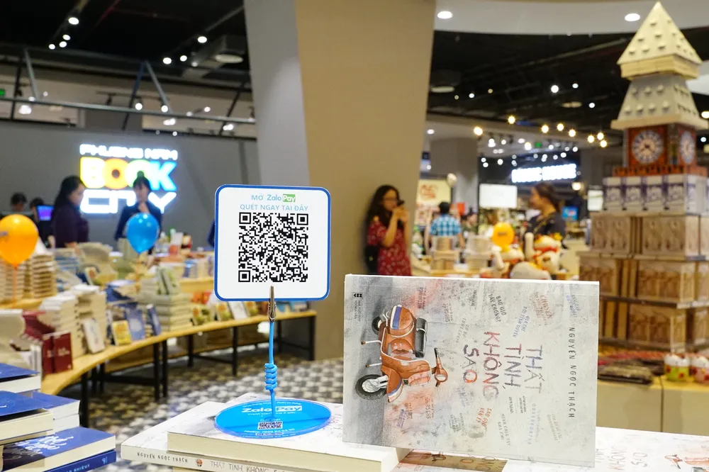 Mua sách, chỉ mất 2 giây khi thanh toán bằng ZaloPay ảnh 1