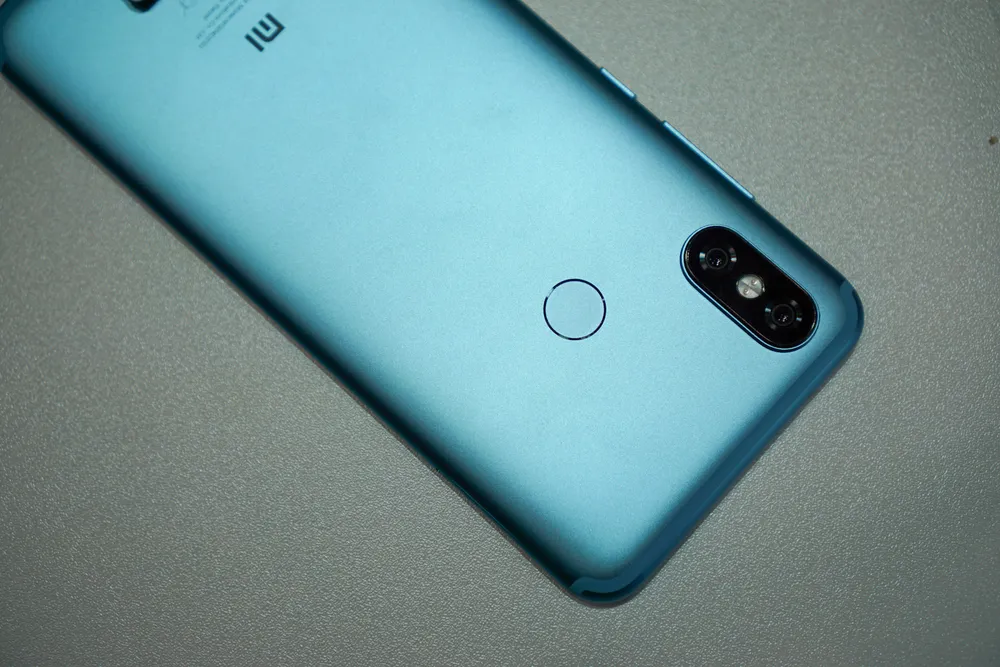 Xiaomi thêm Mi A2 và Mi A2 Lite ảnh 1