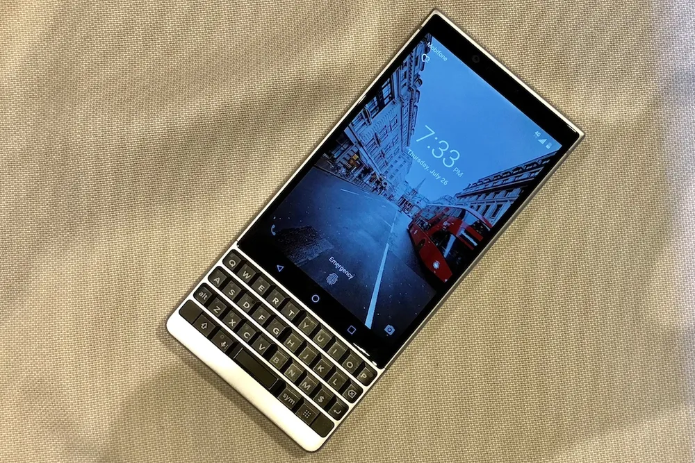 BlackBerry KEY2 giá gần 17 triệu đồng ảnh 2