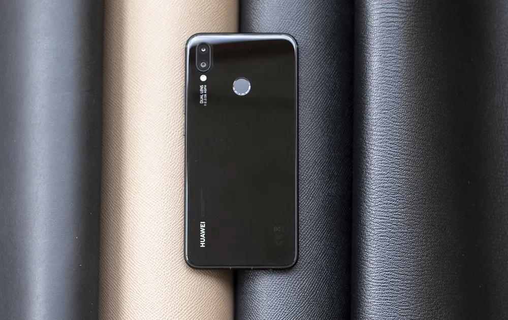 FPT Shop tặng thêm 200 sạc dự phòng Energizer cho khách mua Huawei Nova 3i  ​ ảnh 1