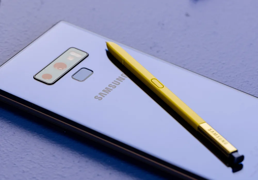 FPT Shop tặng đến 11 triệu đồng khi mua Galaxy Note9  ​ ảnh 2