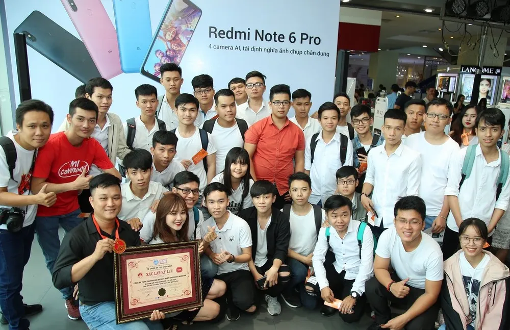 Xiaomi lập kỷ lục mới về selfie với Redmi Note 6 Pro ảnh 1