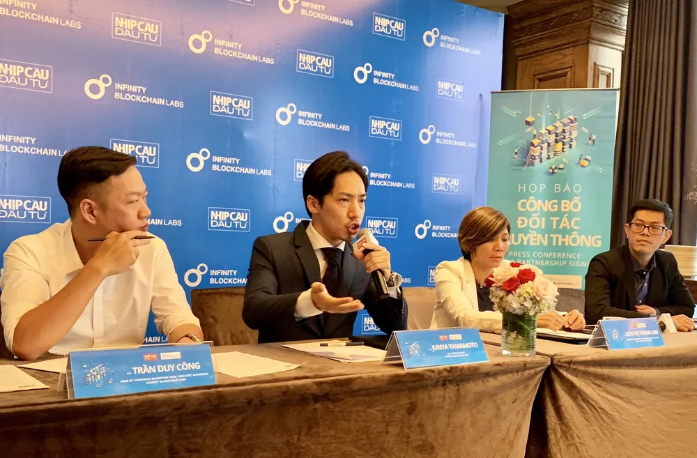 Giám đốc Infinity Blockchain Labs trả lởi báo giới về hợp tác đầu tư