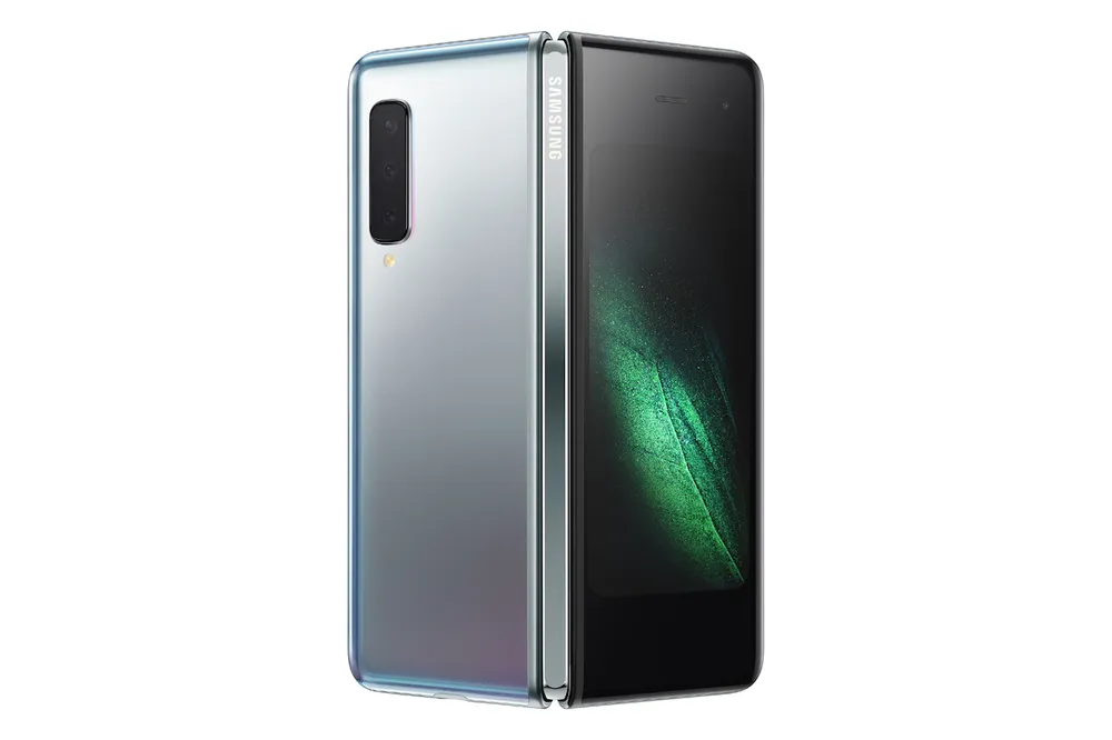 Galaxy Fold với màn hình gấp, mở ảnh 1