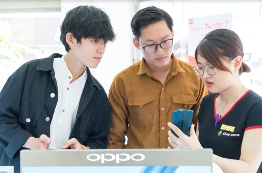 Oppo Reno phiên bản chuẩn chính thức lên kệ  ảnh 2