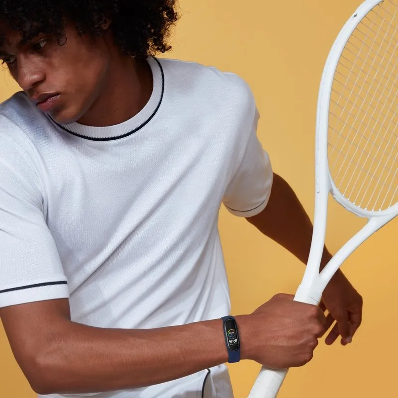 Xiaomi chính thức ra mắt vòng theo dõi sức khỏe thông minh  Mi Smart Band 4 tại Việt Nam