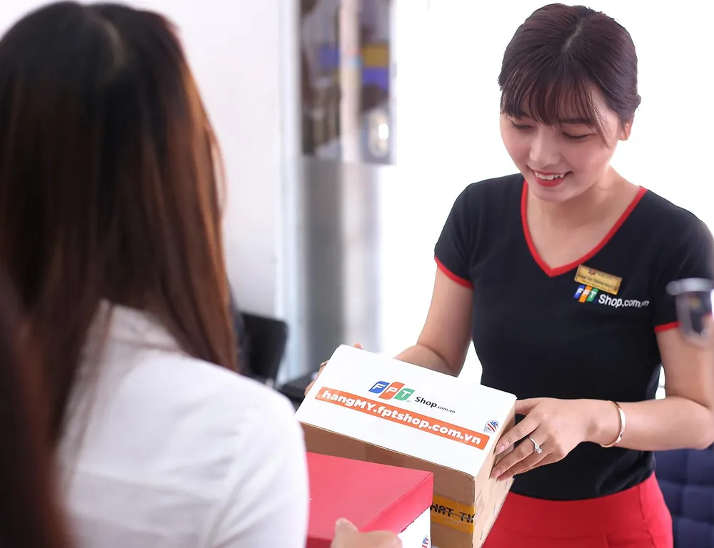 FPT Shop thu về 10 tỷ đồng chỉ sau 48 giờ từ trang hangmy.fptshop.com.vn ảnh 1