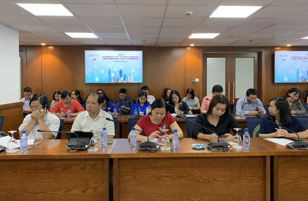 Giải thưởng CNTT-TT 2019: “Hành trình vươn tới đô thị thông minh” ảnh 1