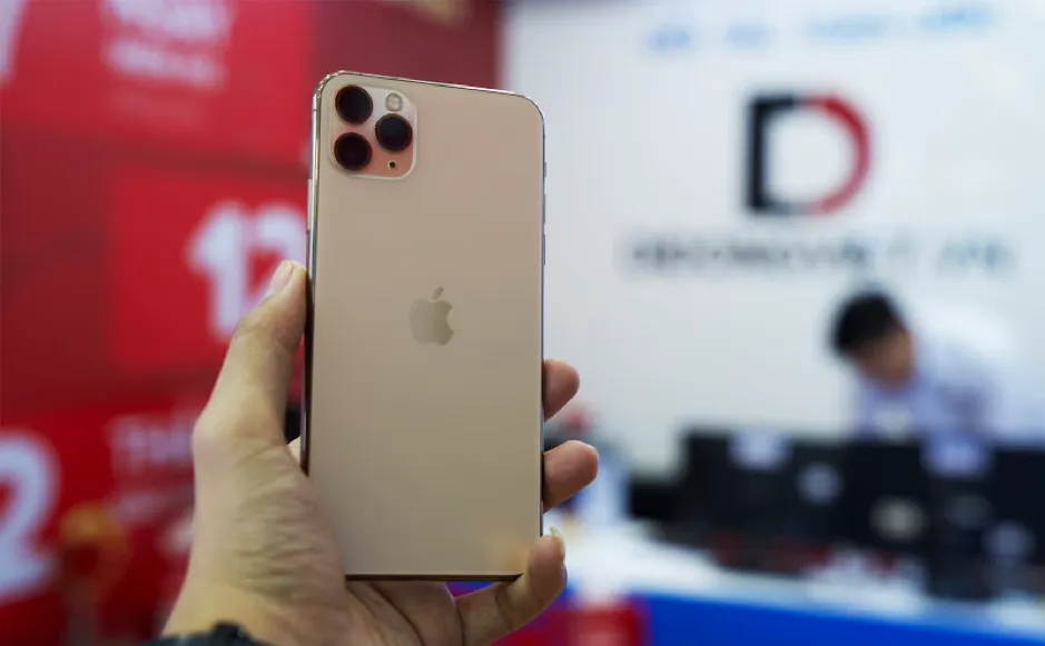 Mở hộp iPhone 11 Pro Max tại Di Động Việt, giao hàng từ ngày 20-9 ảnh 1