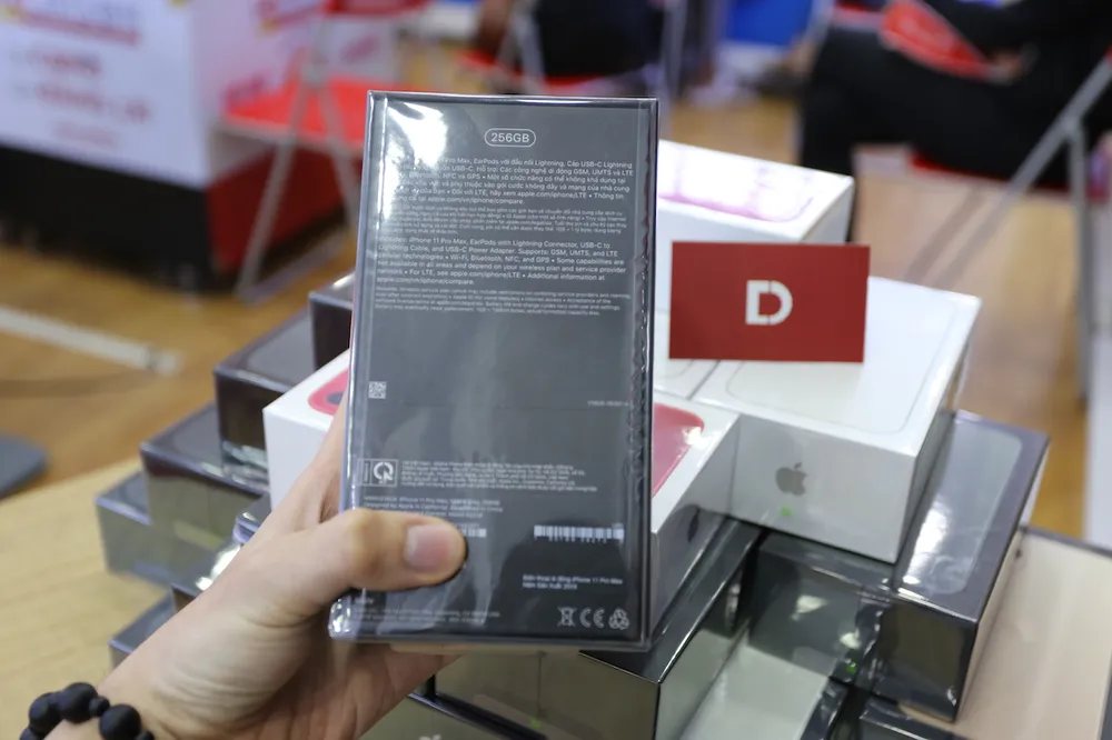 Airpods Pro có mặt đầu tiên tại Di Động Việt, giá bán bình ổn 6,9 triệu đồng ảnh 4