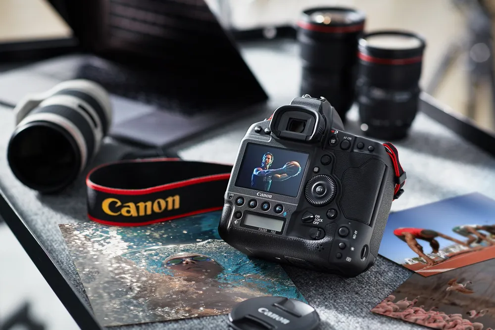Canon ra mắt EOS-1D X Mark III  ảnh 1