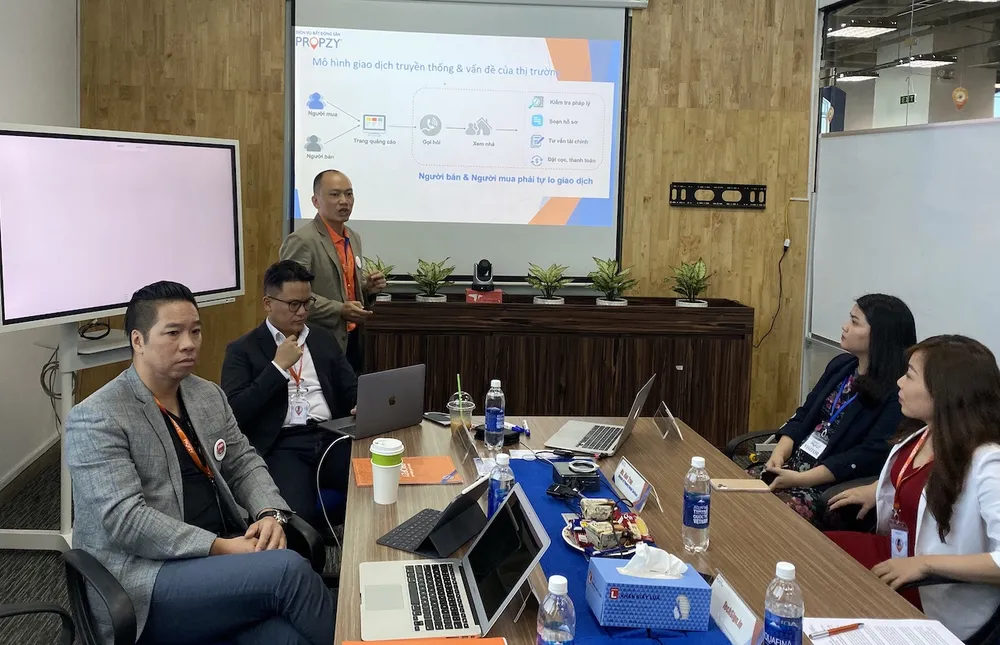 An toàn, thuận tiện khi mua, bán và thuê nhà qua Propzy  ảnh 2