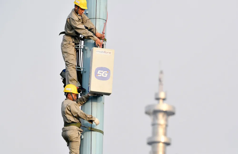 MobiFone lắp trạm 5G 