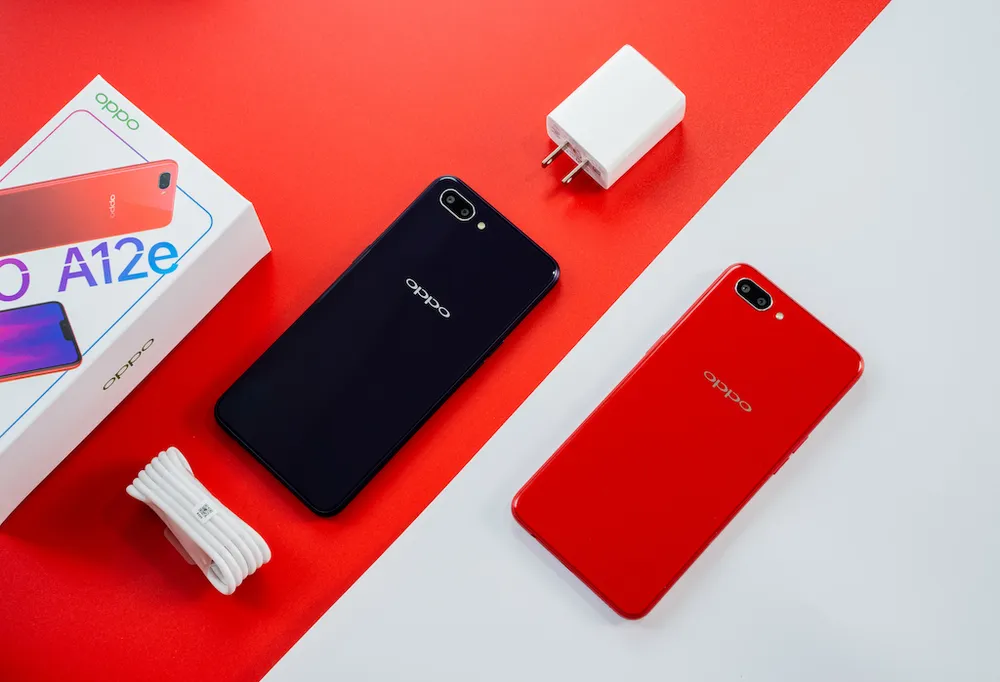 OPPO A12e bán trên Lazada với giá ưu đãi 2.690.000 đồng  ảnh 2
