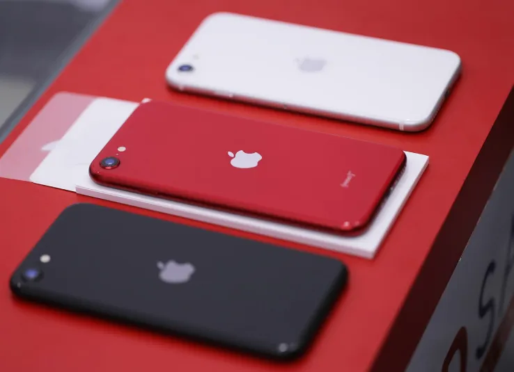 Di Động Việt: iPhone SE 2020, top 5 iPhone cũ có mức giá từ 5 triệu đồng  ảnh 1