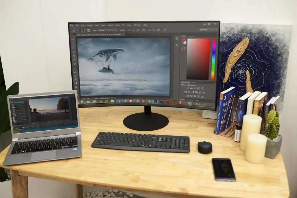 Samsung giới thiệu màn hình T55 với độ cong 1000R ảnh 2