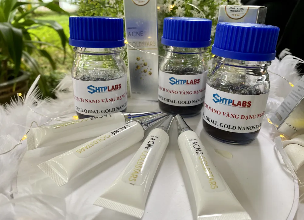 Acne GoldStars, sản phẩm liên kết giữa nghiên cứu, sản xuất và thương mại ảnh 2