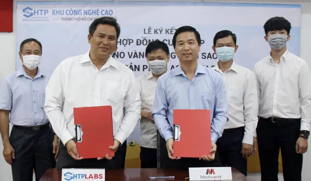 Acne GoldStars, sản phẩm liên kết giữa nghiên cứu, sản xuất và thương mại ảnh 1